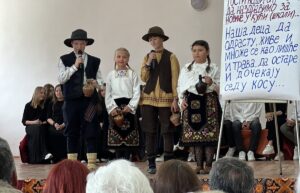 Ученици  Основне школе „Јован Шербановић“ у Крепољину