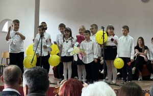 Ученици  Основне школе „Јован Шербановић“ у Крепољину