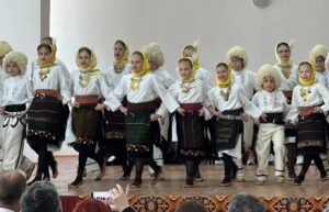 Ученици  Основне школе „Јован Шербановић“ у Крепољину