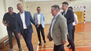 100 дана рада Владе Србије - министар Станковић у обиласку Књажевачке гимназије